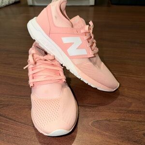 New Balance Light Pink Sneakers